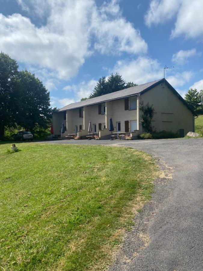 Les Genets Du Sancy Holiday home Besse-et-Saint-Anastaise