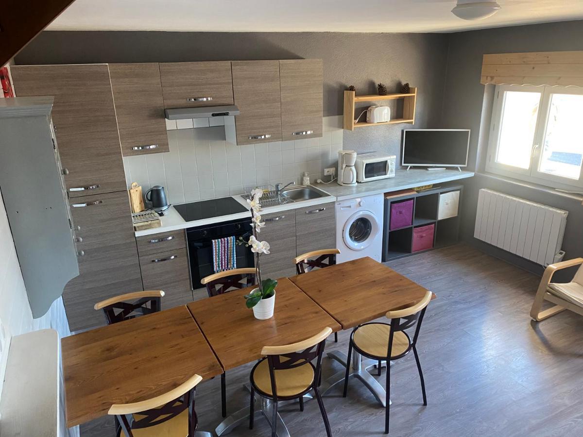 Holiday home Les Genets Du Sancy *